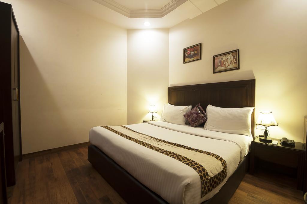 Hotel Prems Paradise أمريتسار الغرفة الصورة