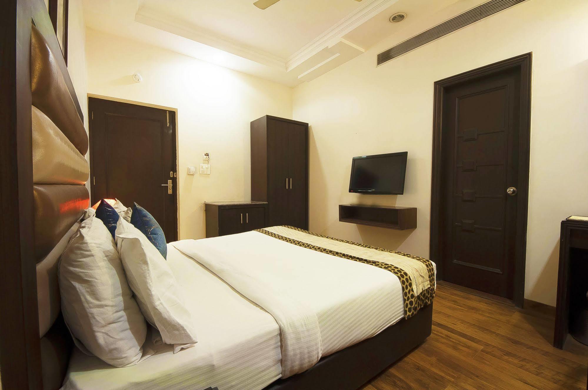 Hotel Prems Paradise أمريتسار المظهر الخارجي الصورة