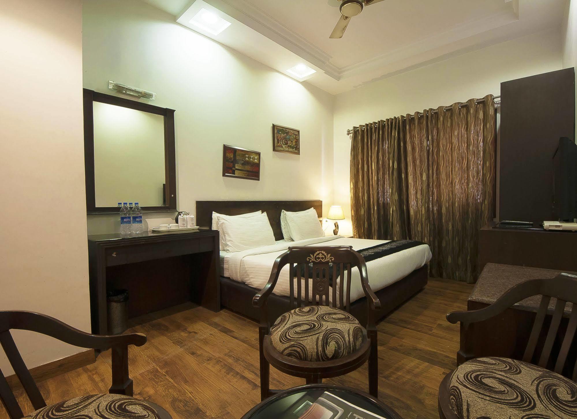 Hotel Prems Paradise أمريتسار المظهر الخارجي الصورة